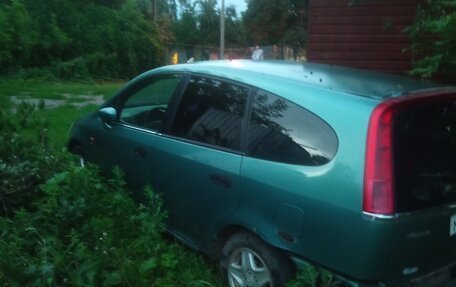 Honda Stream I рестайлинг, 2001 год, 300 000 рублей, 4 фотография