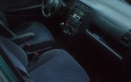 Honda Stream I рестайлинг, 2001 год, 300 000 рублей, 7 фотография