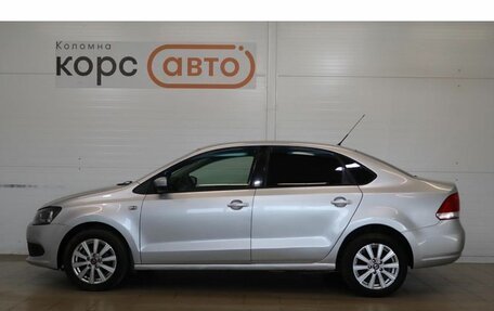 Volkswagen Polo VI (EU Market), 2012 год, 879 000 рублей, 2 фотография