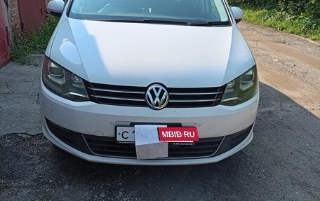 Volkswagen Sharan II, 2012 год, 1 400 000 рублей, 4 фотография