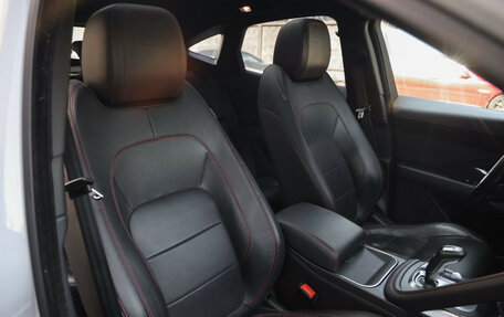 Jaguar E-Pace, 2018 год, 2 399 000 рублей, 29 фотография