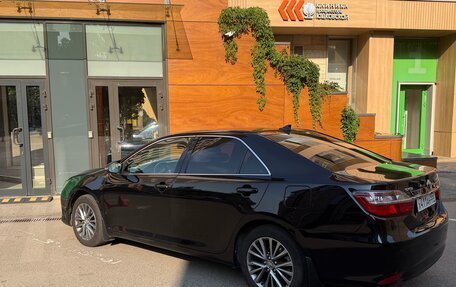 Toyota Camry, 2017 год, 2 300 000 рублей, 5 фотография