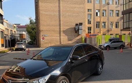 Toyota Camry, 2017 год, 2 300 000 рублей, 1 фотография