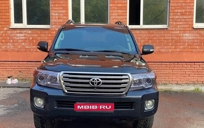 Toyota Land Cruiser 200, 2013 год, 2 890 000 рублей, 1 фотография