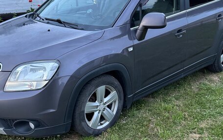 Chevrolet Orlando I, 2012 год, 1 200 000 рублей, 2 фотография