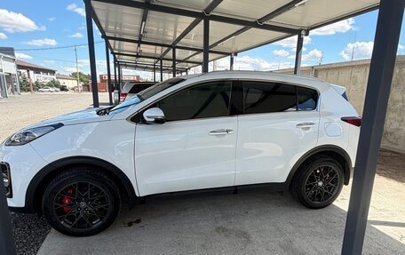 KIA Sportage IV рестайлинг, 2020 год, 2 590 000 рублей, 7 фотография