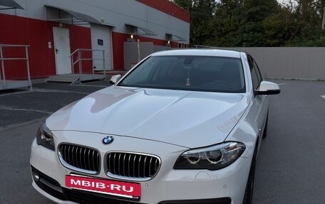 BMW 5 серия, 2015 год, 2 220 000 рублей, 2 фотография