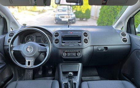 Volkswagen Golf Plus II, 2013 год, 1 037 000 рублей, 17 фотография