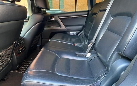 Toyota Land Cruiser 200, 2013 год, 2 890 000 рублей, 10 фотография