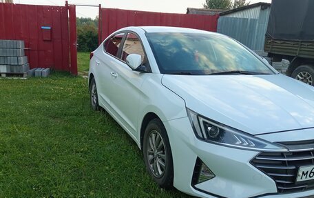 Hyundai Avante, 2019 год, 1 830 000 рублей, 2 фотография