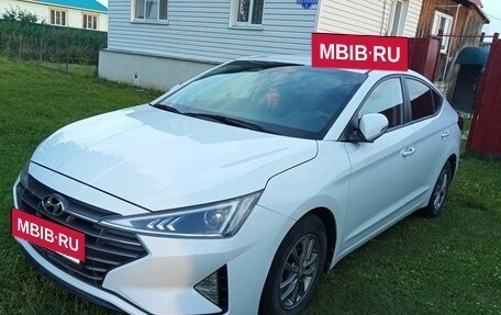 Hyundai Avante, 2019 год, 1 830 000 рублей, 4 фотография