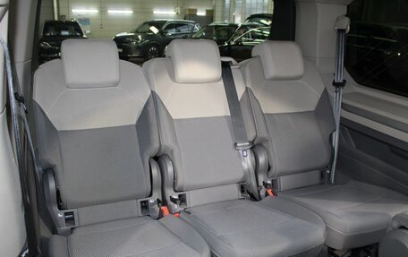 Volkswagen Multivan, 2022 год, 6 500 000 рублей, 25 фотография