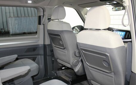Volkswagen Multivan, 2022 год, 6 500 000 рублей, 27 фотография