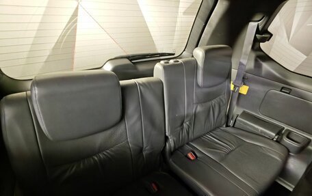 Toyota Land Cruiser Prado 120 рестайлинг, 2007 год, 1 439 000 рублей, 20 фотография