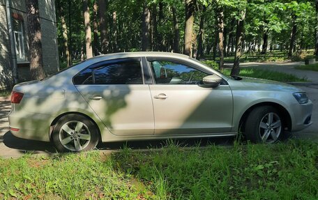 Volkswagen Jetta VI, 2012 год, 1 000 000 рублей, 15 фотография