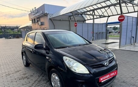 Hyundai i20 IB рестайлинг, 2009 год, 490 000 рублей, 2 фотография
