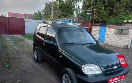 Chevrolet Niva I рестайлинг, 2003 год, 400 000 рублей, 4 фотография
