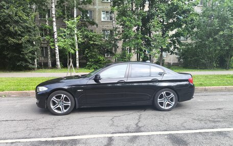 BMW 5 серия, 2010 год, 1 900 000 рублей, 3 фотография