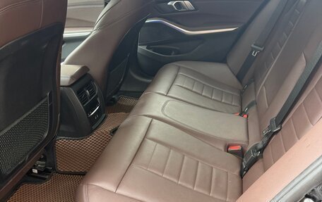 BMW 3 серия, 2022 год, 3 300 000 рублей, 13 фотография
