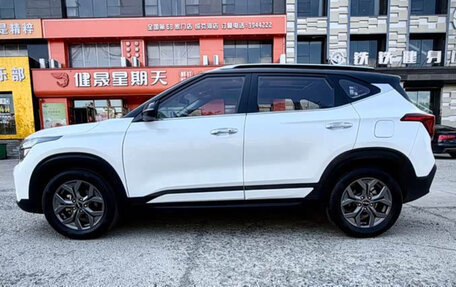 KIA Seltos I, 2023 год, 1 599 000 рублей, 8 фотография