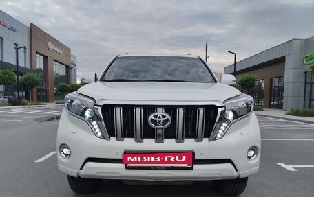 Toyota Land Cruiser Prado 150 рестайлинг 2, 2010 год, 2 650 000 рублей, 2 фотография