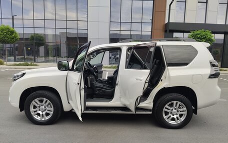 Toyota Land Cruiser Prado 150 рестайлинг 2, 2010 год, 2 650 000 рублей, 27 фотография