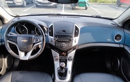 Chevrolet Cruze II, 2013 год, 669 000 рублей, 9 фотография