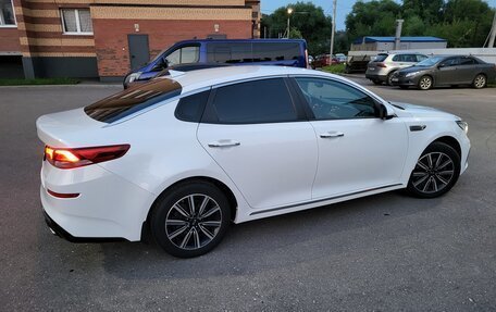 KIA Optima IV, 2018 год, 1 735 000 рублей, 3 фотография