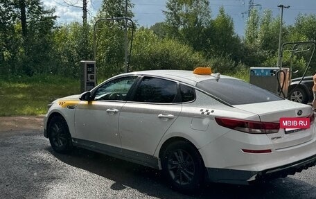 KIA Optima IV, 2019 год, 1 100 000 рублей, 8 фотография