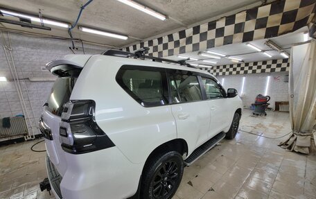 Toyota Land Cruiser Prado 150 рестайлинг 2, 2021 год, 6 500 000 рублей, 8 фотография