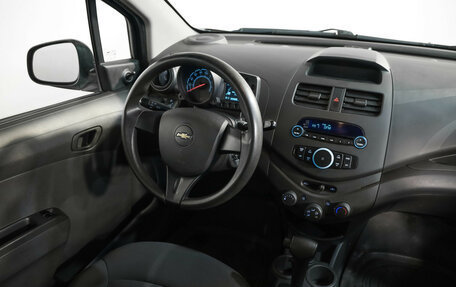 Chevrolet Spark III, 2013 год, 699 000 рублей, 9 фотография