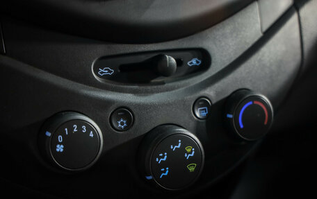 Chevrolet Spark III, 2013 год, 699 000 рублей, 14 фотография