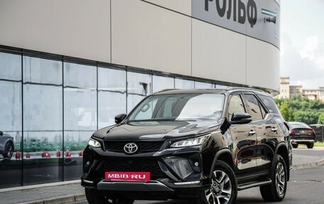 Toyota Fortuner II, 2021 год, 4 399 000 рублей, 2 фотография