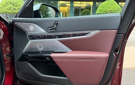 BMW 7 серия, 2023 год, 16 500 000 рублей, 27 фотография