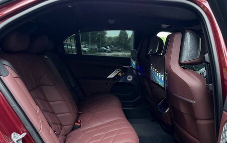 BMW 7 серия, 2023 год, 16 500 000 рублей, 33 фотография