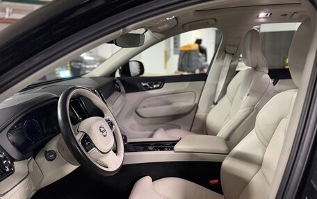 Volvo XC60 II, 2020 год, 4 200 000 рублей, 10 фотография