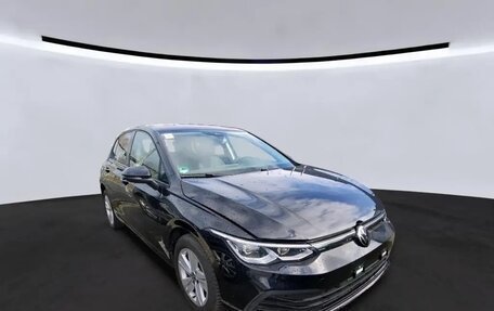 Volkswagen Golf VIII, 2023 год, 1 992 000 рублей, 3 фотография