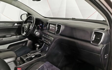 KIA Sportage IV рестайлинг, 2018 год, 1 895 000 рублей, 12 фотография