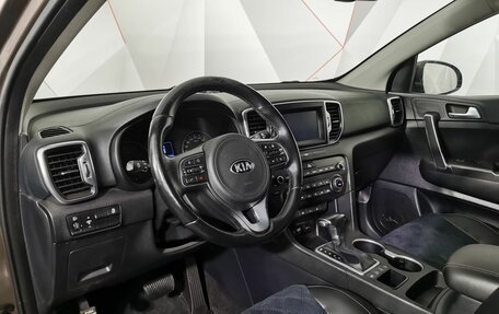KIA Sportage IV рестайлинг, 2018 год, 1 895 000 рублей, 18 фотография