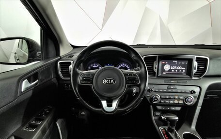 KIA Sportage IV рестайлинг, 2018 год, 1 895 000 рублей, 19 фотография