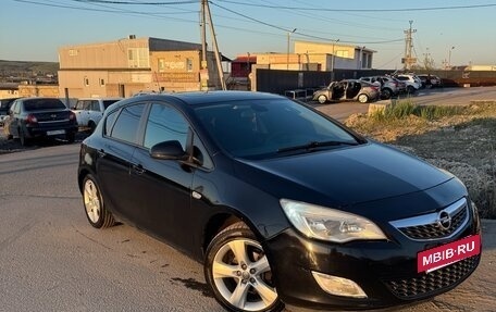 Opel Astra J, 2011 год, 700 000 рублей, 17 фотография