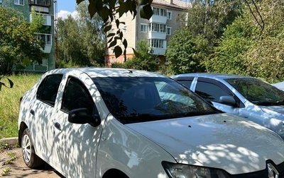 Renault Logan II, 2018 год, 800 000 рублей, 1 фотография