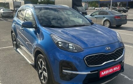 KIA Sportage IV рестайлинг, 2019 год, 2 510 000 рублей, 1 фотография