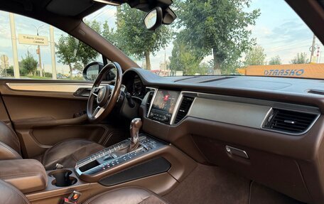 Porsche Macan I рестайлинг, 2016 год, 2 499 000 рублей, 18 фотография