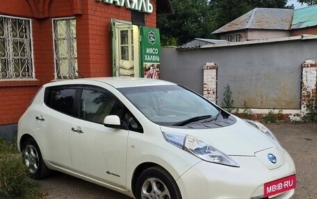 Nissan Leaf I, 2012 год, 550 000 рублей, 5 фотография