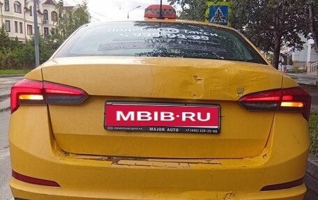 Skoda Rapid II, 2021 год, 700 000 рублей, 6 фотография