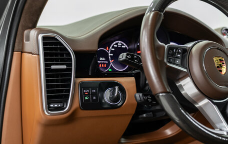 Porsche Cayenne III, 2021 год, 9 490 000 рублей, 14 фотография