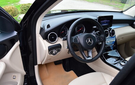 Mercedes-Benz GLC, 2017 год, 3 250 000 рублей, 19 фотография