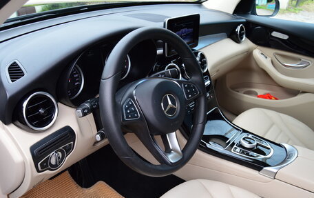 Mercedes-Benz GLC, 2017 год, 3 250 000 рублей, 18 фотография