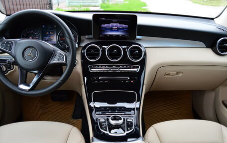 Mercedes-Benz GLC, 2017 год, 3 250 000 рублей, 31 фотография